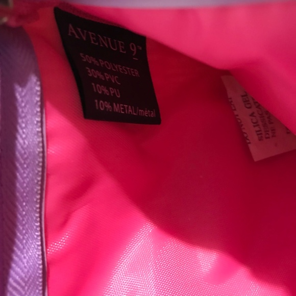 New Cosmetic Beauty Bag Miscellaneous Makeup Travel Sparkly Purple Inside Pink - Picture 6 of 8